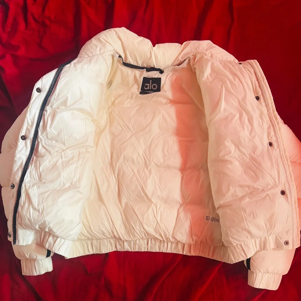 Alo Yoga Aspen Puffer | Ivory